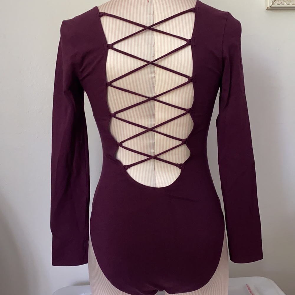 6hrs Sale VS bodysuit